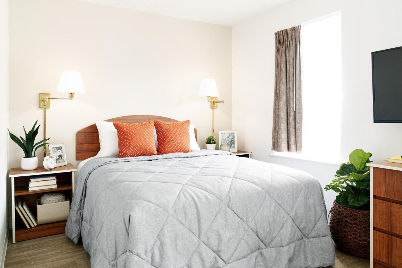 Intown Suites Extended Stay Atlanta Ga - Willow Trail Norcross Bagian luar foto